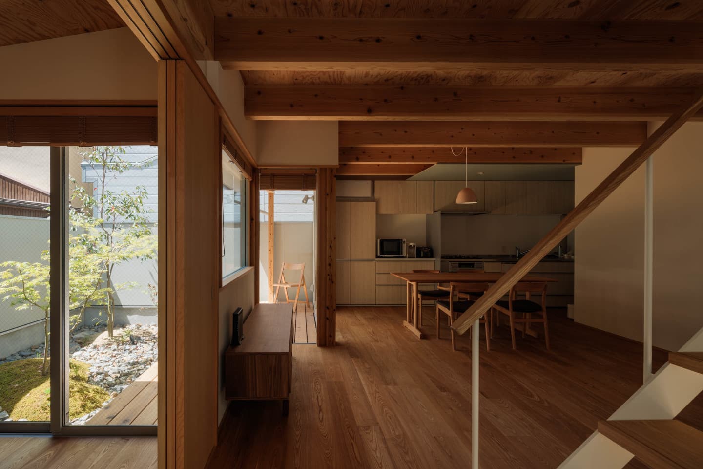 大阪の建築家・中平勝が設計した庭のある木造住宅
