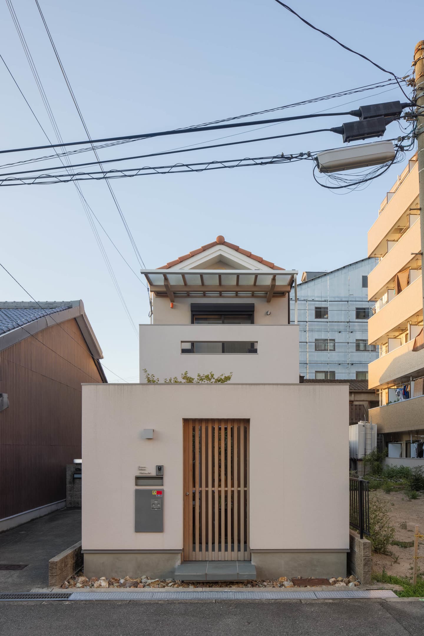 大阪の建築家・中平勝が設計したシニア対応のリフォーム│セカンドハウスの外観