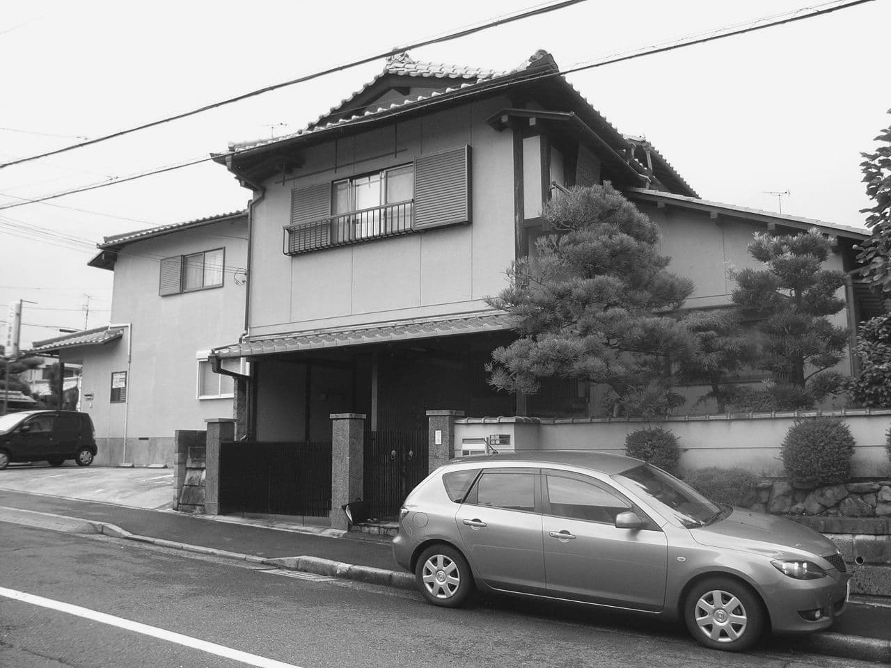 大阪の建築家が設計した中庭のあるシニア対応のフルリノベーション住宅Before