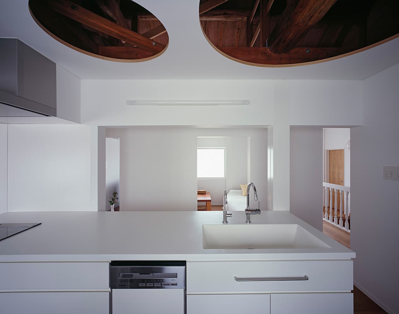 大阪の建築家・中平勝が設計した2世帯住宅のリノベーションの制作キッチン